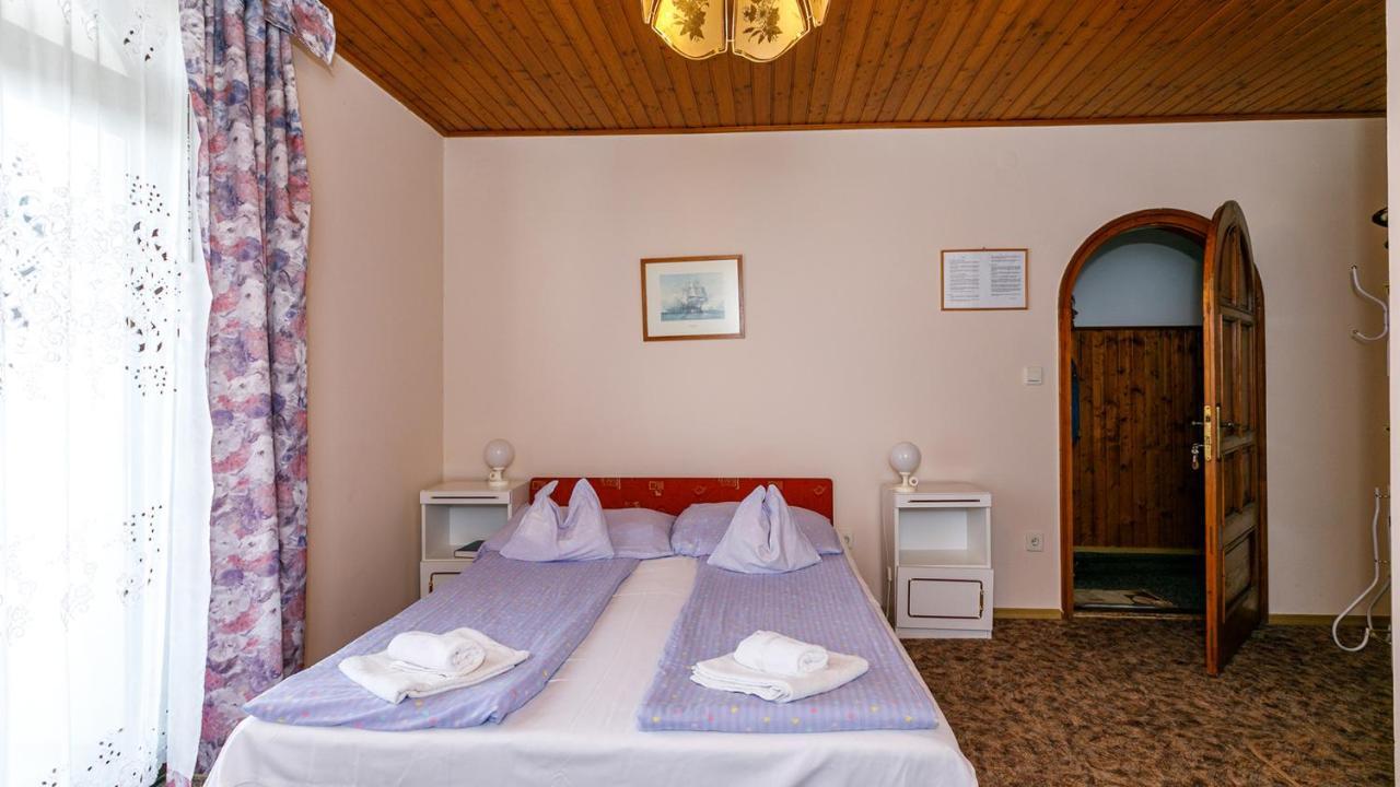 Steinhaus Bed & Breakfast Keszthely Exteriér fotografie