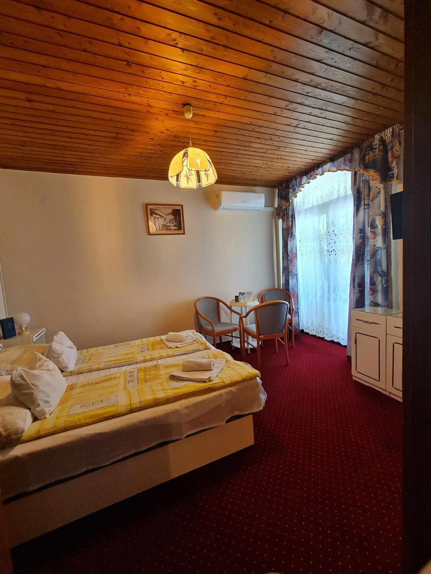 Steinhaus Bed & Breakfast Keszthely Exteriér fotografie